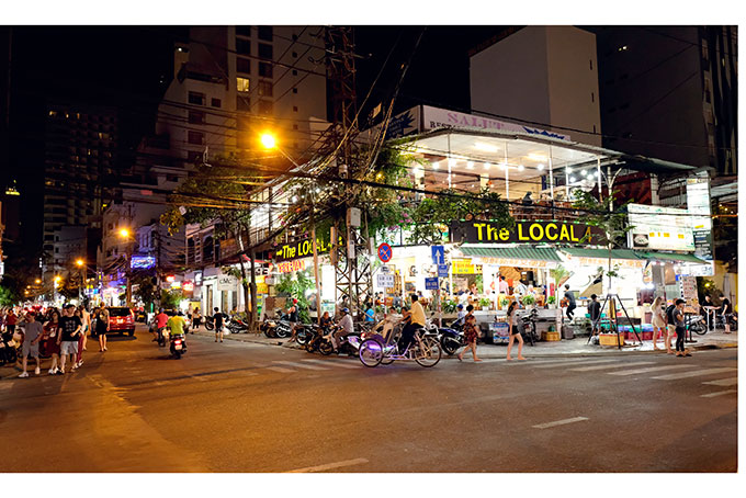 Phố Tây Nha Trang: Hấp dẫn ẩm thực đa vùng miền