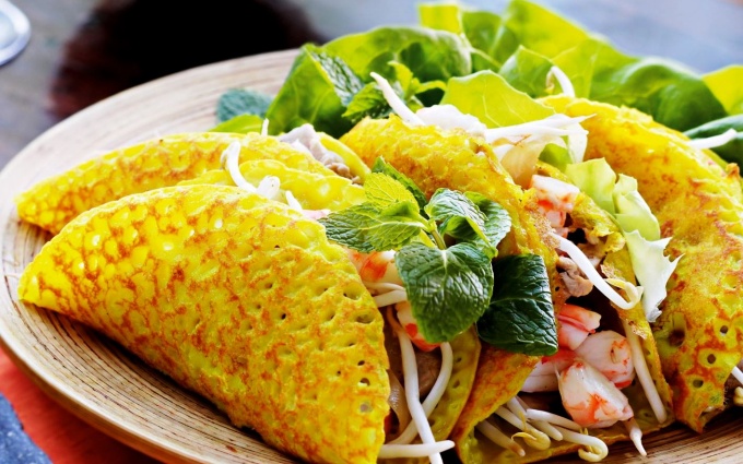 Bánh xèo nổi tiếng xứ Quảng, một trong những món ăn đặc trưng ẩm thực Đà Nẵng sẽ có mặt tại lễ hội này.