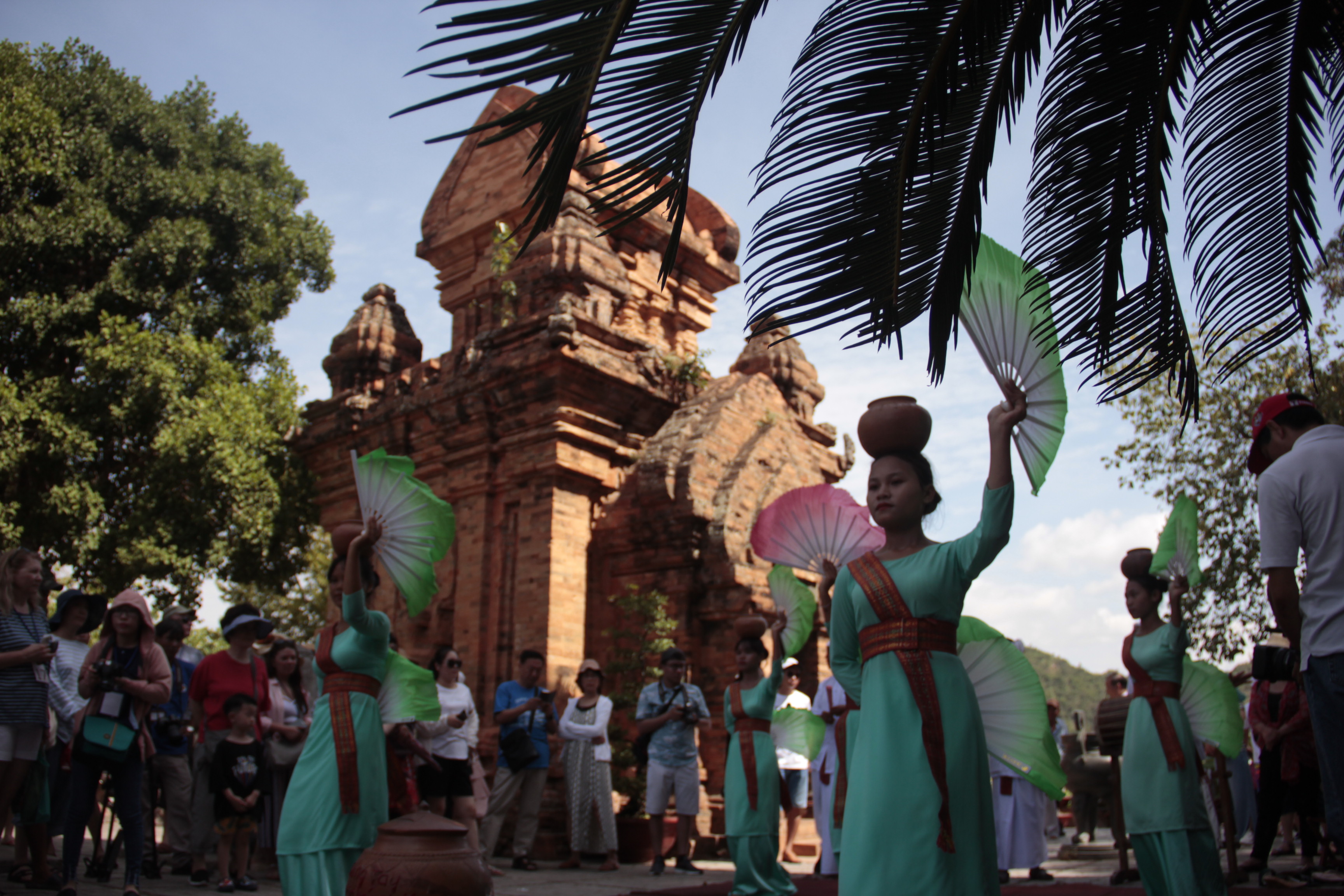 Văn hoá Chăm thu hút du khách trong dịp Festival 2019