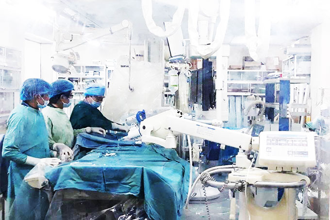 Stent tự tiêu điều trị tổn thương mạch vành: Hiệu quả và an toàn