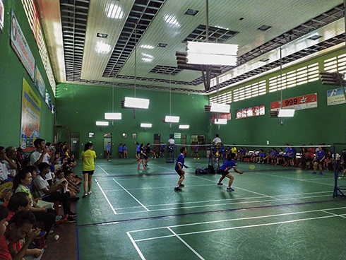 Hơn 200 tay vợt tranh tài giải cầu lông các câu lạc bộ Khánh Hòa mở rộng tranh cúp Phương Hương