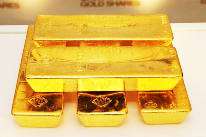 Giá vàng liên tục giảm, USD tự do tăng nhẹ