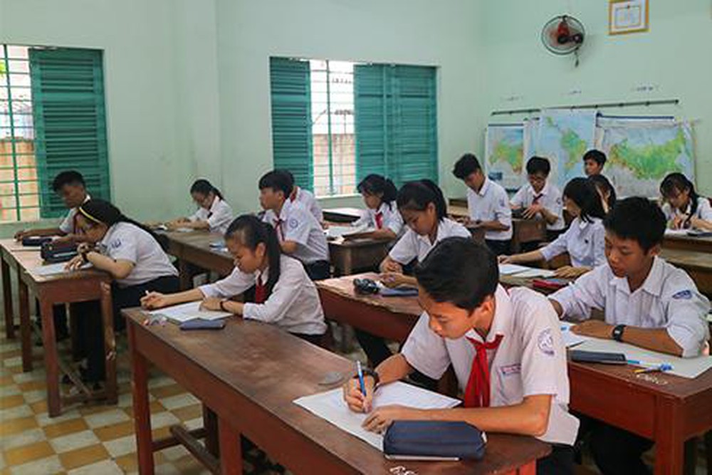 Các vật dụng được mang vào phòng thi trong kỳ thi tuyển lớp 10