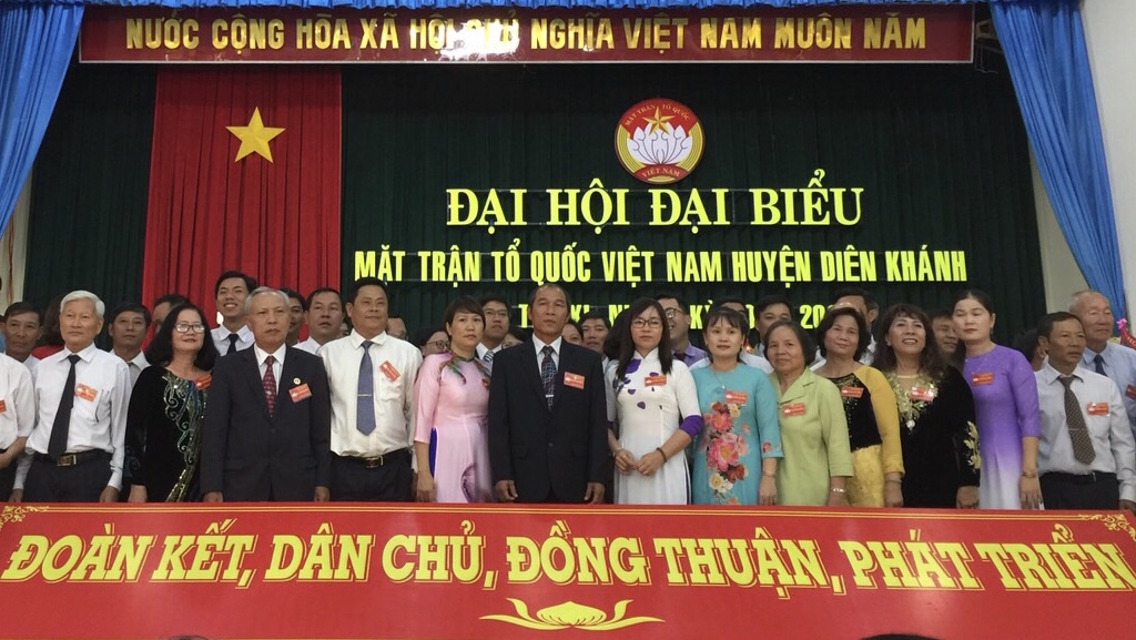 Ủy viên UBMTTTQ Việt Nam huyện Diên Khánh ra mắt đại hội