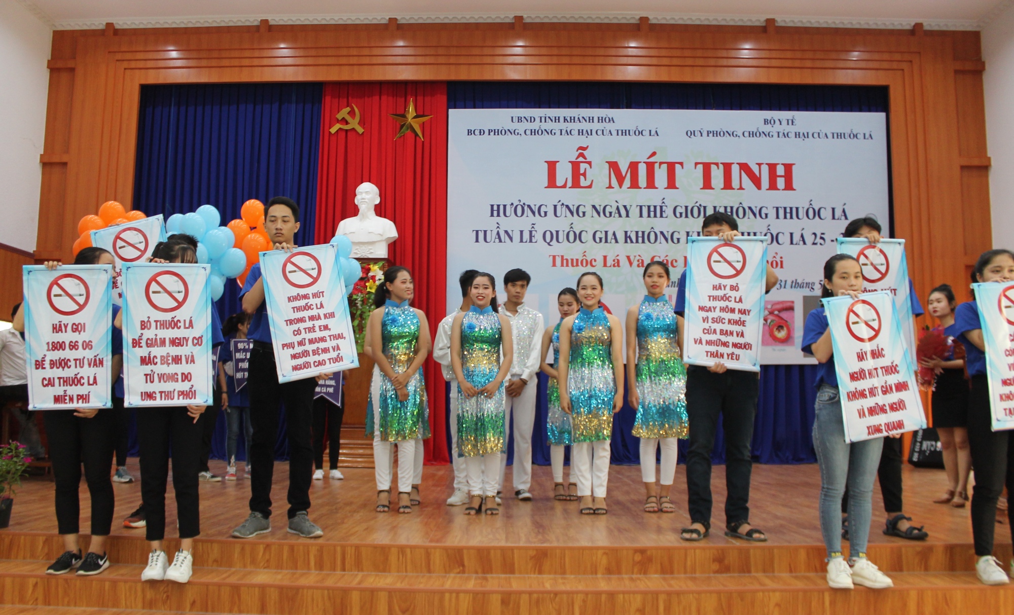 Mít tinh hưởng ứng Ngày Thế giới không thuốc lá