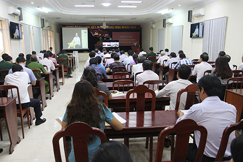 Hội nghị báo cáo viên toàn quốc tháng 6