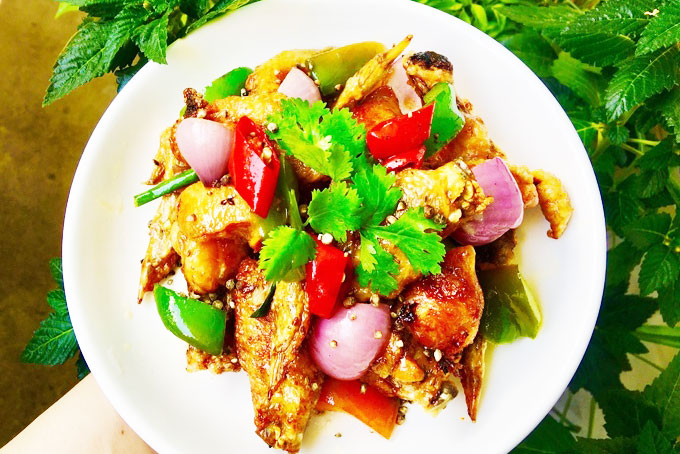 Cánh gà rang ớt nhâm nhi ngày nắng