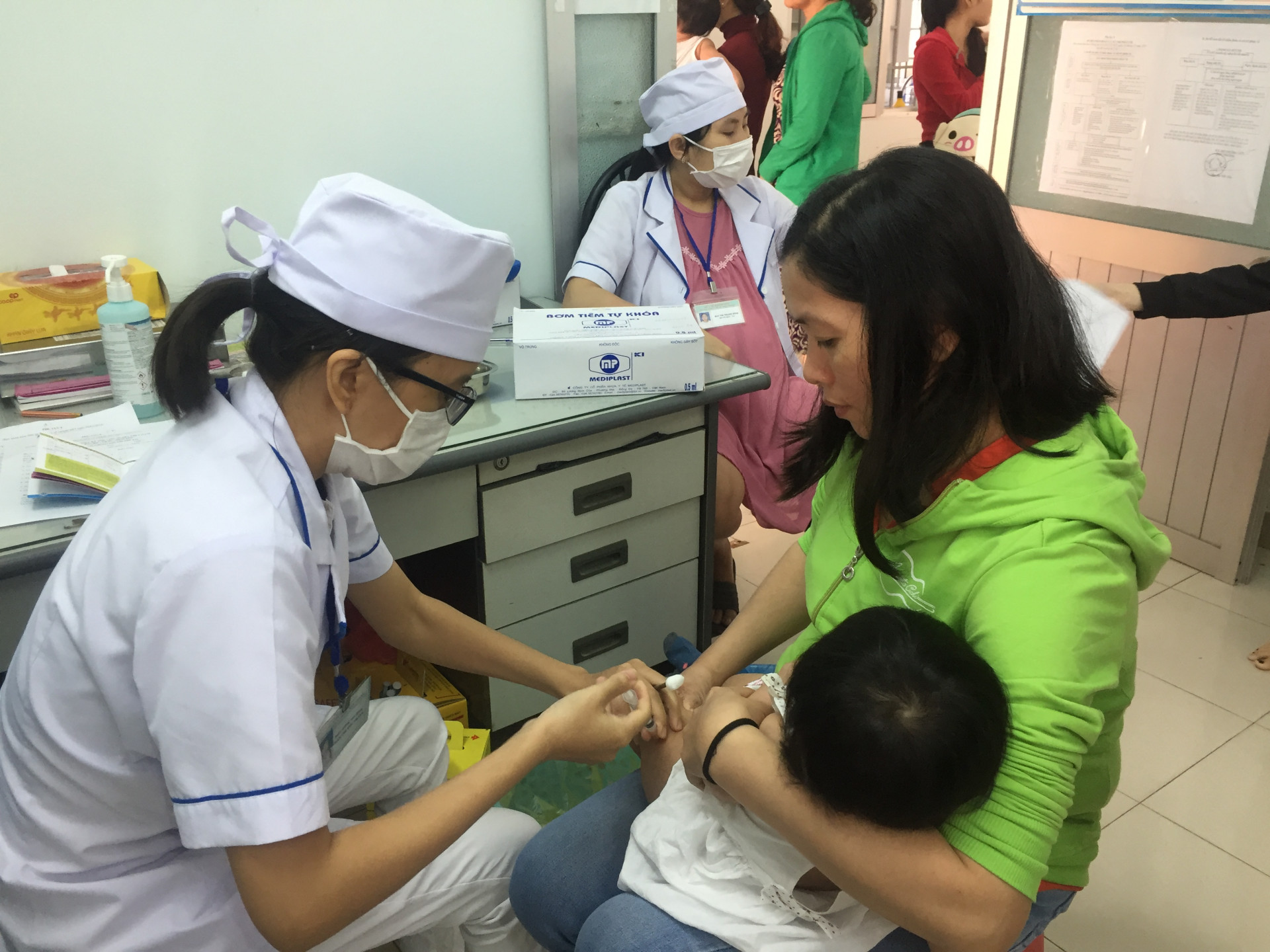 Tiêm chủng tại trạm Y tế TP.Nha Trang