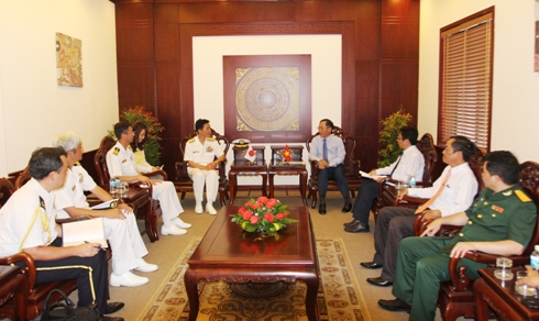 Lãnh đạo tỉnh Khánh Hòa tiếp xã giao đoàn Chỉ huy tàu Hải quân Nhật Bản