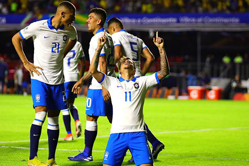 Đội tuyển Brazil có chiến thắng khá chật vật trước một Bolivia được đánh giá thấp hơn nhiều.