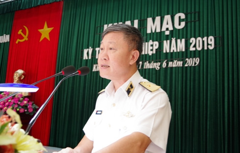 Chuẩn Đô đốc Nguyễn Văn Lâm phát biểu khai mạc kỳ thi.