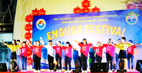 Một hoạt động ngoại khóa tiếng Anh liên trường THCS tại TP. Nha Trang.  