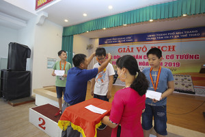 TP. Nha Trang đoạt giải nhất toàn đoàn Giải vô địch đồng đội, cá nhân cờ vua, cờ tướng tỉnh