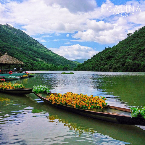  Phong cảnh yên bình của Galina Lake View