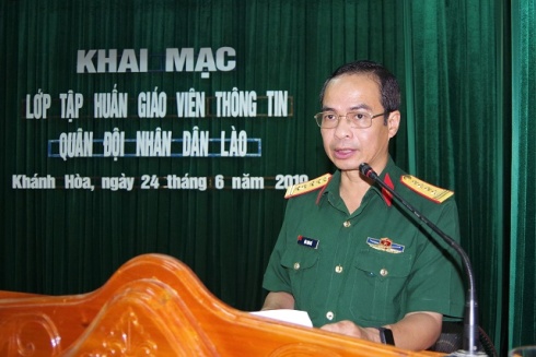Khai mạc lớp tập huấn cho giáo viên thông tin quân đội Lào