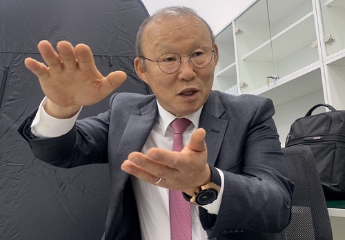 HLV Park Hang Seo hưởng lương gấp 2-3 lần trong hợp đồng mới?