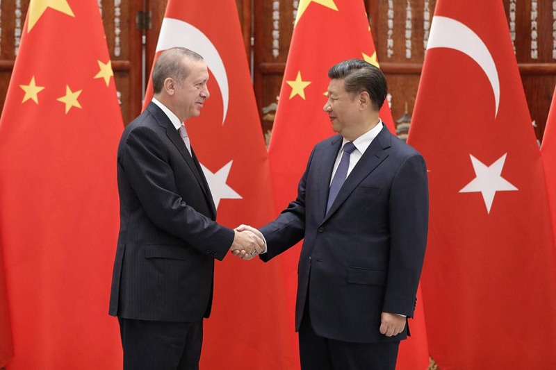 Tổng thống Thổ Nhĩ Kỳ Recep Tayyip Erdogan và Chủ tịch Trung Quốc Tập Cận Bình. Ảnh: Reuters