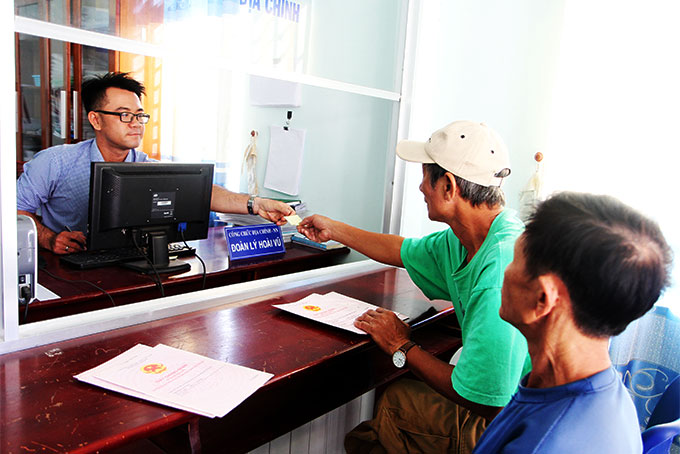 Đẩy mạnh tự chủ, khoán chi hành chính