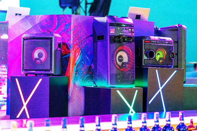 LG ra mắt dòng loa XBoom đa tính năng