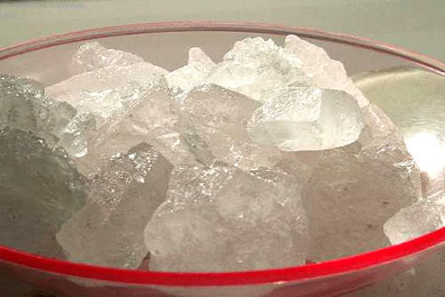 6 công dụng chữa bệnh của phèn chua