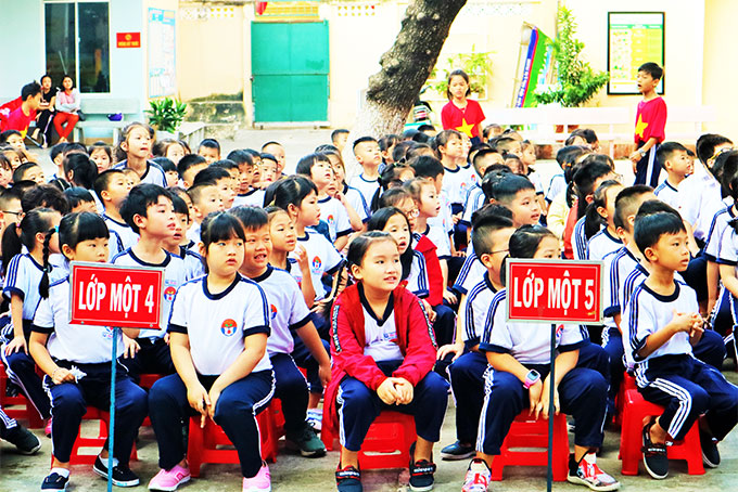 Học sinh Trường Tiểu học Tân Lập 2 (TP. Nha Trang). 