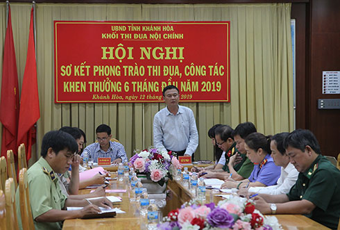 Ông Đặng Văn Khánh phát biểu khai mạc. 