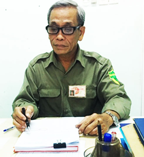 "Người vác tù và hàng tổng"