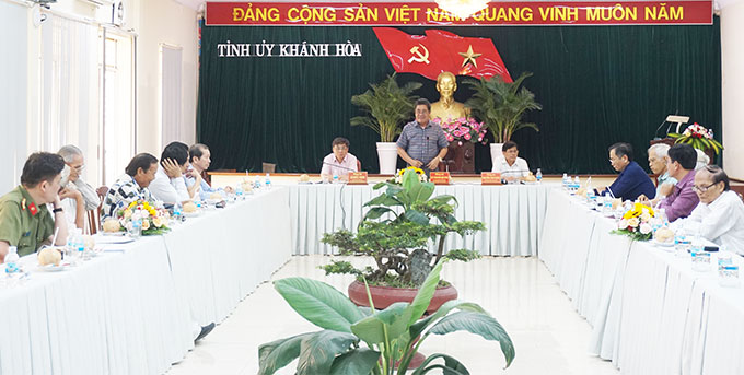 Ông Lê Thanh Quang phát biểu tại buổi gặp mặt.