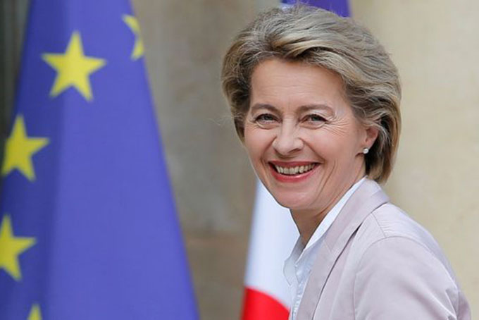 Bà Ursula von der Leyen chính thức được bầu làm Chủ tịch Uỷ ban châu Âu 