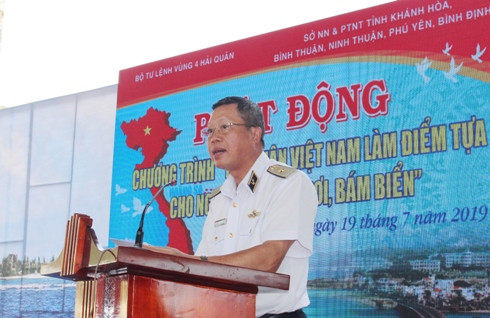 Chuẩn Đô đốc Đặng Minh Hải phát biểu chỉ đạo tại lễ phát động.