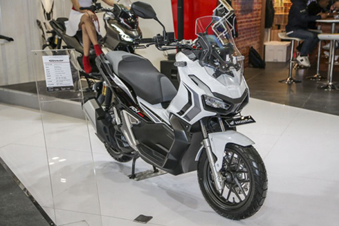 Honda ADV 150 - biến thể mới của PCX, giá 2.400 USD