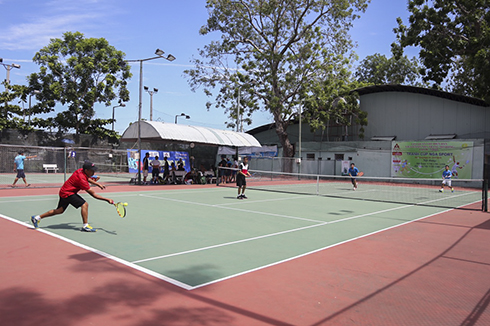 Hơn 400 tay vợt tranh tài Giải quần vợt diễn đàn Viettennis Nha Trang mở rộng lần 2