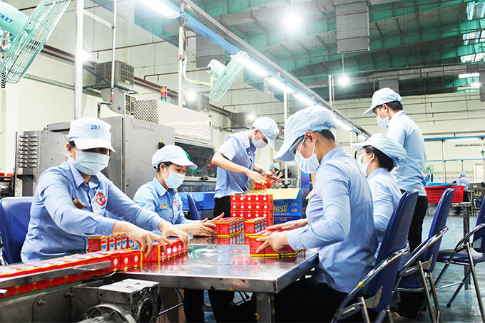 Dây chuyền sản xuất của Công ty Yến sào Khánh Hòa.