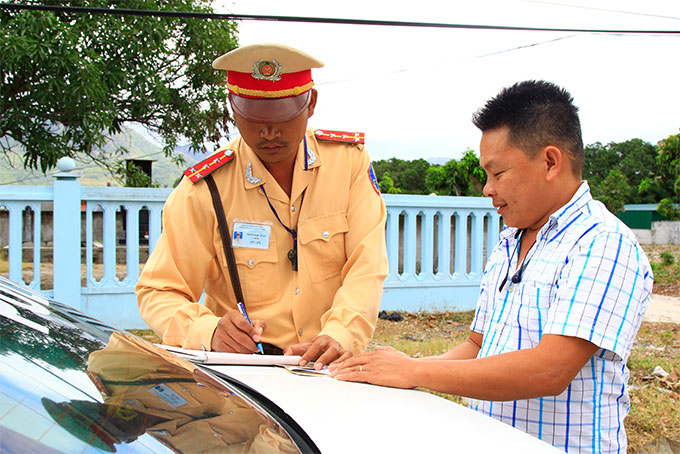 Thi hành pháp luật về xử lý vi phạm hành chính: Còn nhiều vướng mắc