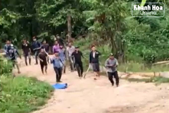 Nổ súng trong rừng, 3 người bị bắn trọng thương