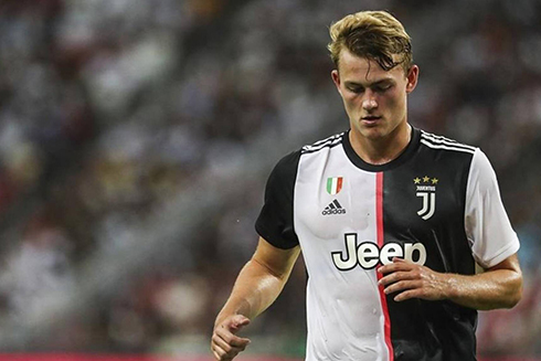 Phiêu lưu với Sarri, nhưng tại Serie A Juventus vẫn là số 1