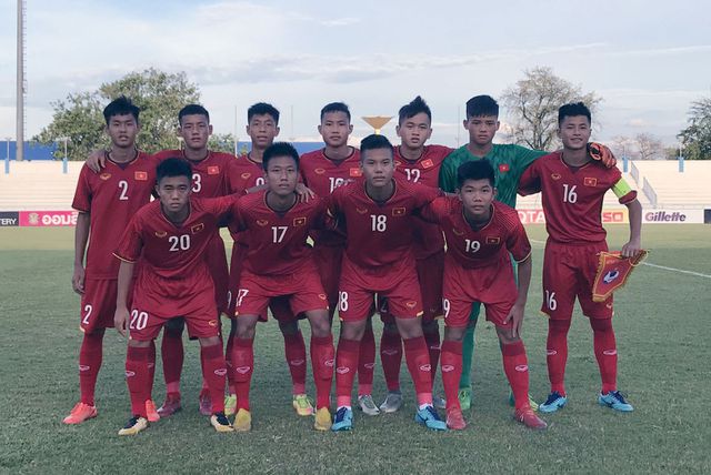 Đội hình xuất phát của U15 Việt Nam trước U15 Philippines.