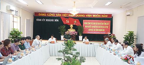 Thượng tướng Lê Chiêm phát biểu tại buổi làm việc.