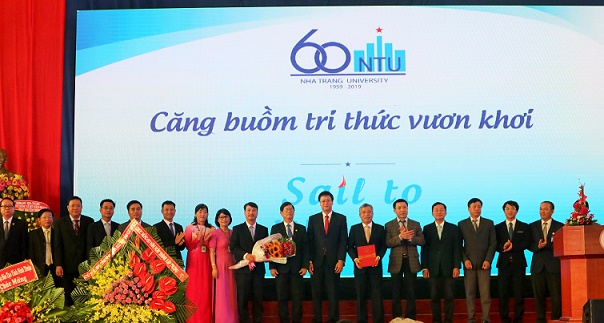 Trường Đại học Nha Trang kỷ niệm 60 năm ngày truyền thống