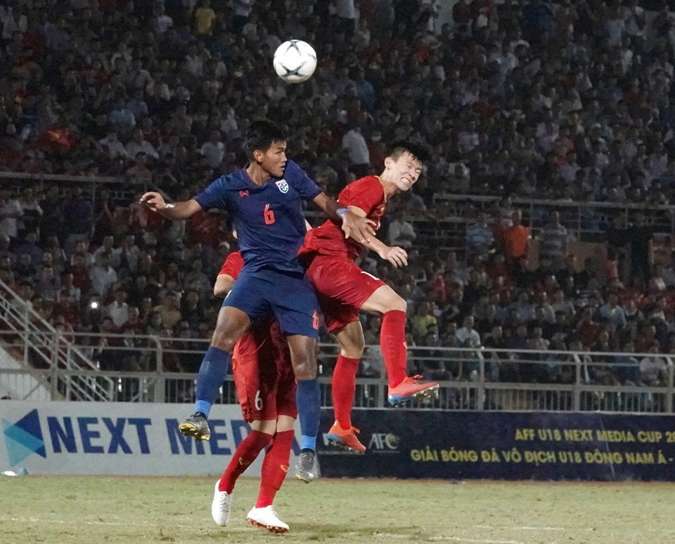 Việt Nam hoà Thái Lan ở giải U18 Đông Nam Á