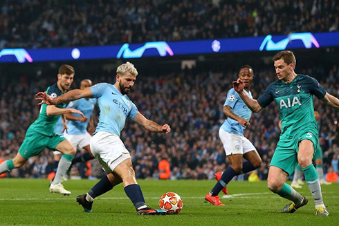 Trận đấu giữa Manchester City và Tottenham dự đoán sẽ hết sức căng thẳng.