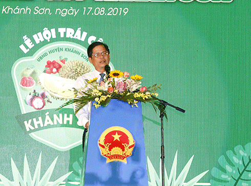 Ông Nguyễn Tấn Tuân phát biểu tại lễ khai mạc