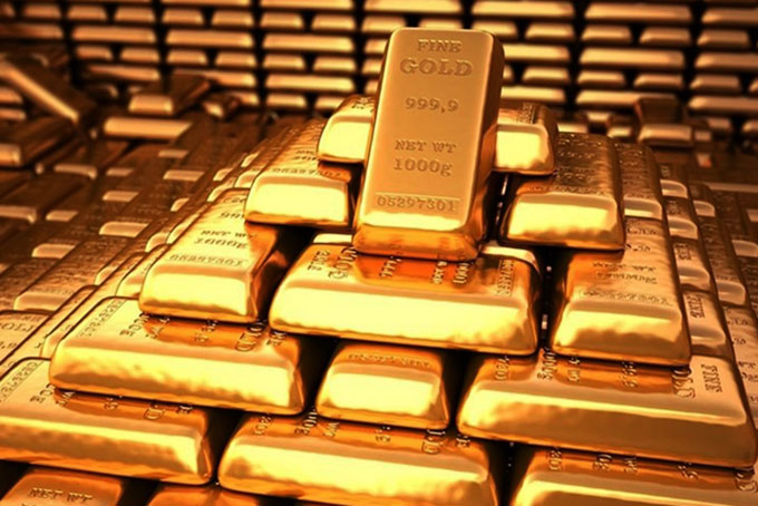 Giá vàng SJC vẫn tăng bất chấp giá vàng thế giới sụt giảm
