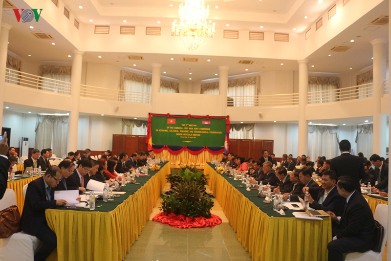 Quang cảnh cuộc họp SOM.