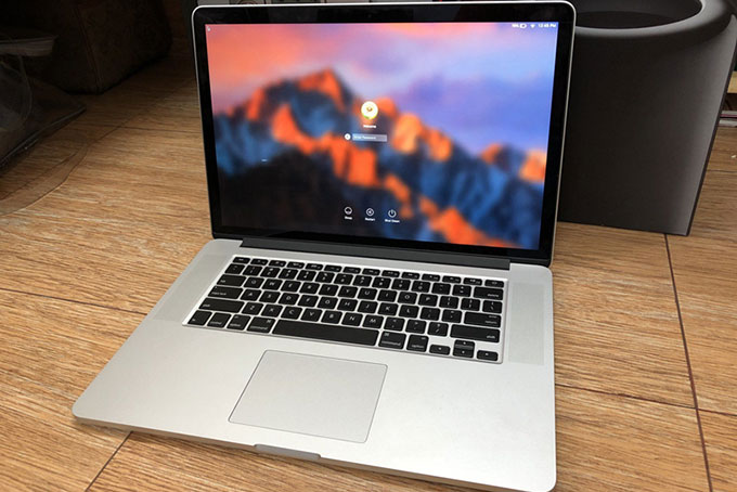 Thái Lan cấm mang máy tính Macbook Pro 15 inch lên máy bay