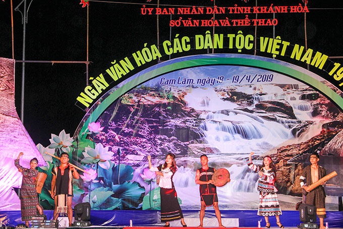 Một tiết mục văn nghệ trong ngày Văn hóa các dân tộc Việt Nam năm 2019.