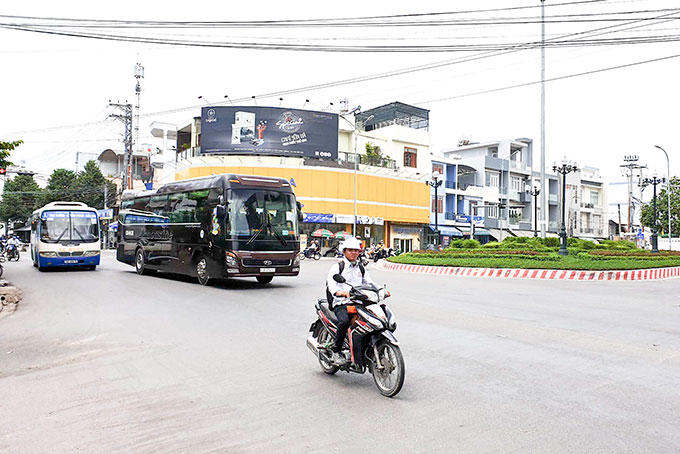 Nút giao thông đường Lê Hồng Phong và đường Phong Châu.