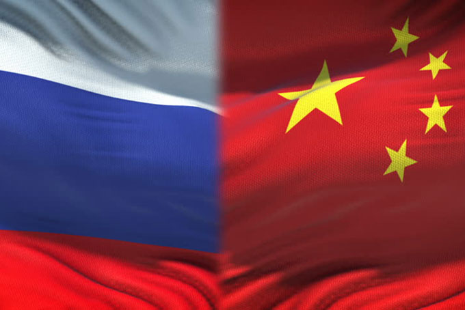 Hợp tác quân sự Nga - Trung Quốc: Sự hợp tác quân sự giữa Nga và Trung Quốc không chỉ đáp ứng nhu cầu quốc phòng mà còn tạo ra sự ổn định trên khu vực Đông Á. Hãy cùng xem hình ảnh về quân đội hai nước hợp tác đào tạo, tập trận cùng nhau để thấy rõ sự gắn bó vững chắc giữa Nga và Trung Quốc.