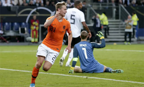 Hà Lan thắng Đức nhờ sự vượt trội của những cầu thủ trẻ