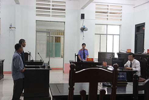 Giật đồ của người say rượu